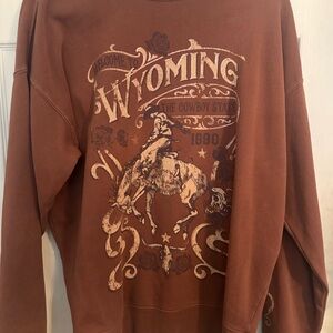 Buckle Wyoming Cowboy Brown Sweatshirt